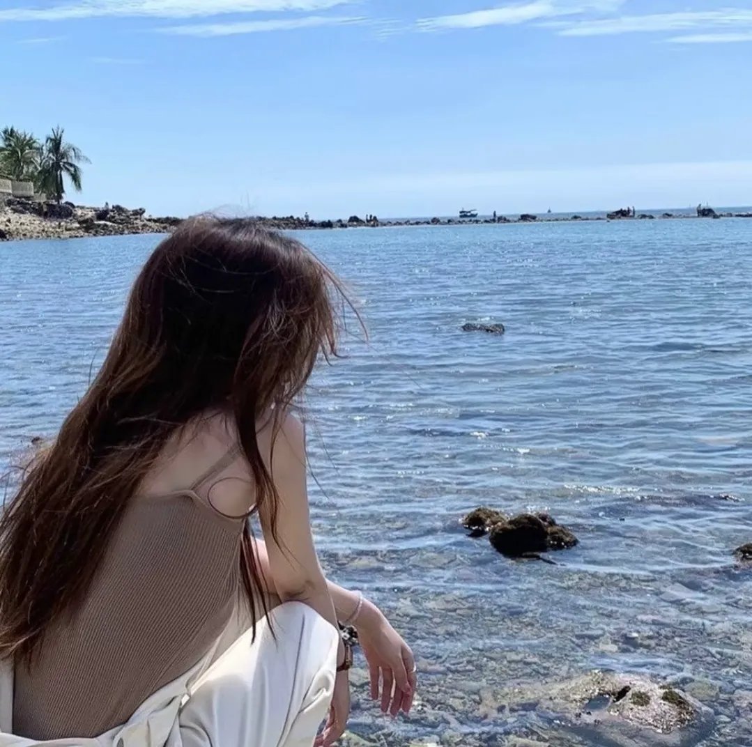 现代灰姑娘 封面